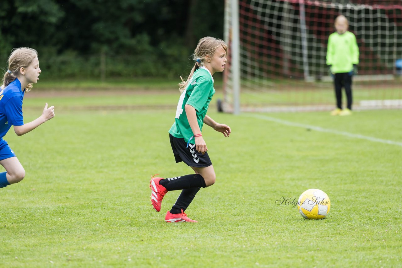 Bild 305 - Loewinnen Cup